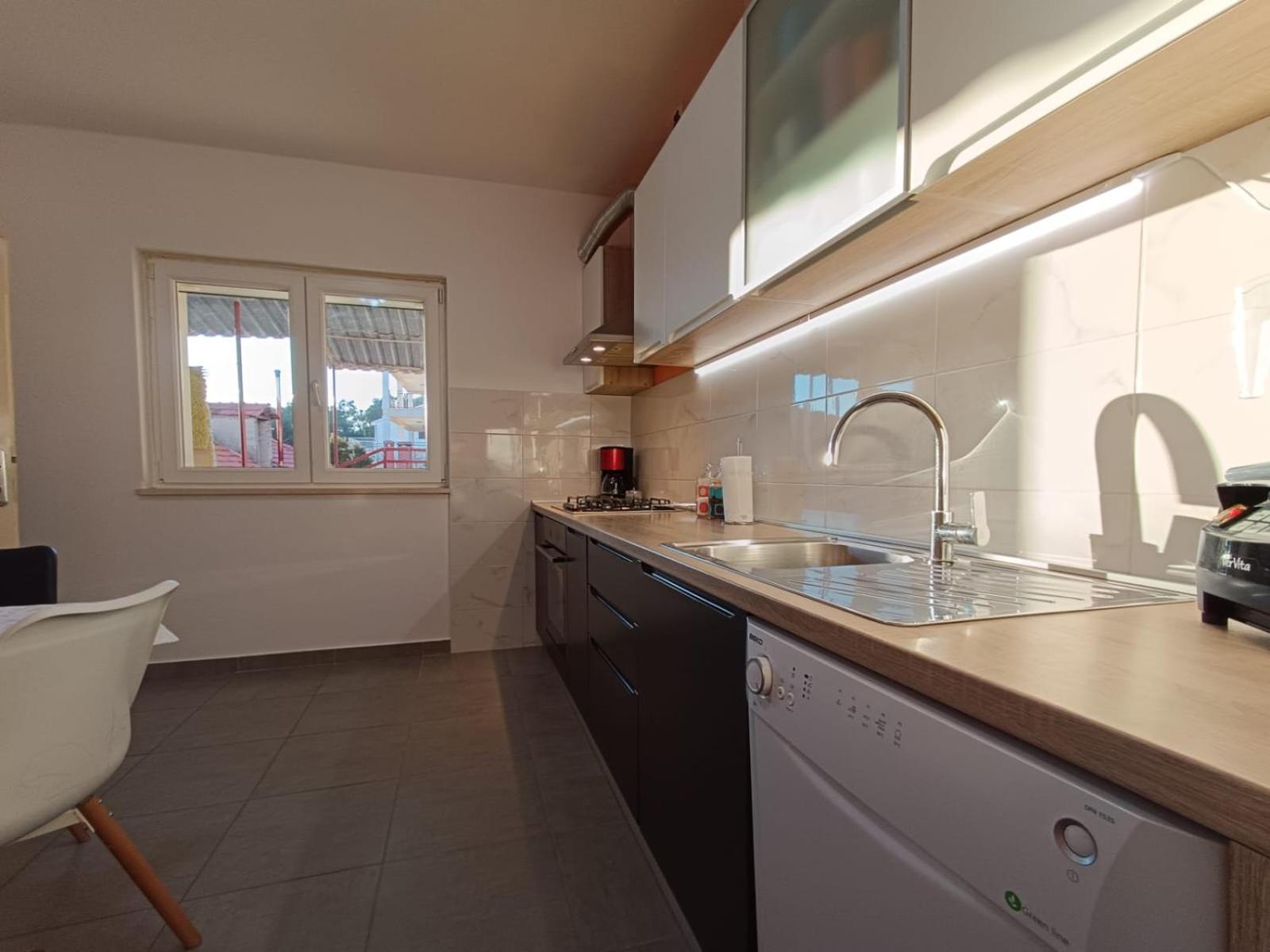 Apartments Frano I Franka By The Sea Orebic Room photo